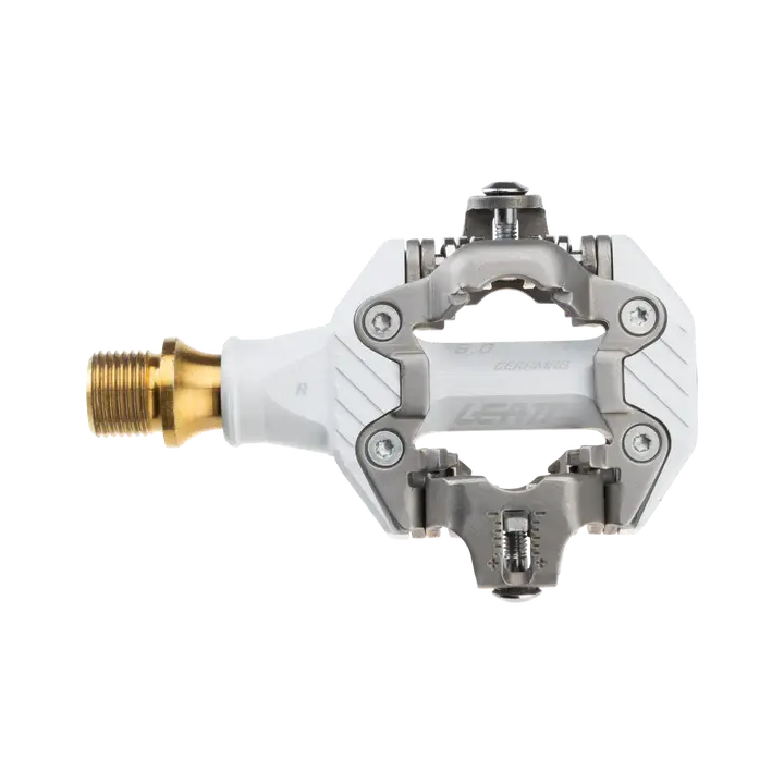 Leatt_PedalsCeraMAG_Endurance8.0TiClip_CeraBone_9025100400_02_ef84edc8-4b30-4f80-8e45-b932a0a0e41e.webp